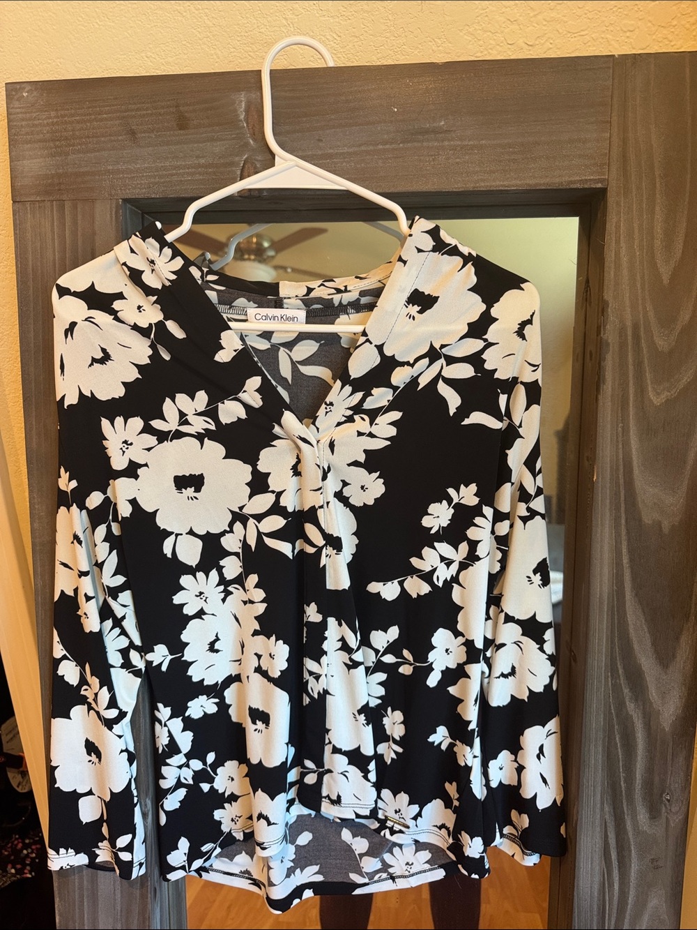 Calvin Klein Black and White Floral V-Neck Top